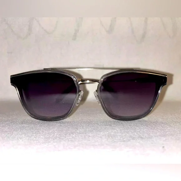 Quay Australia | Accessories | Quay Getaway Silver  display picture 1